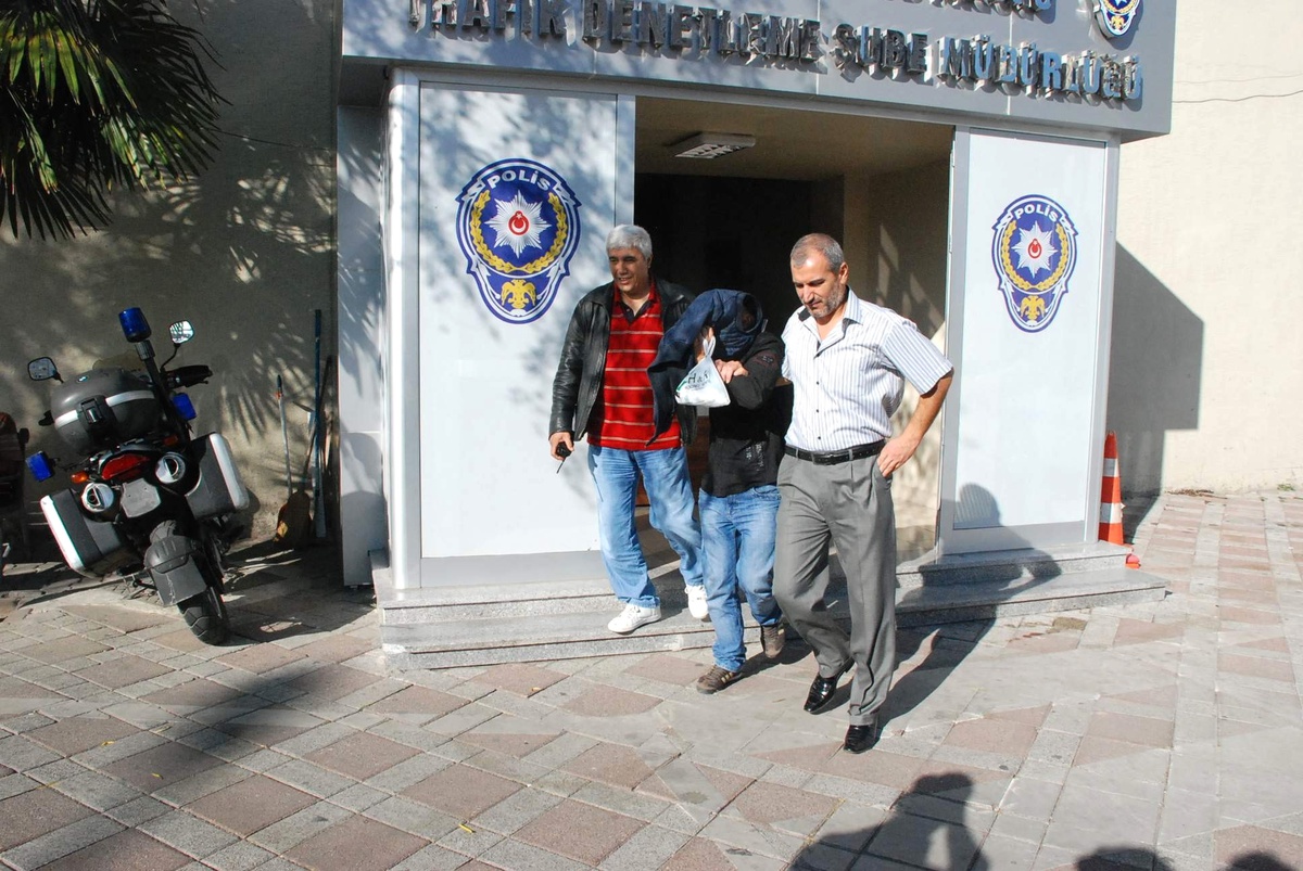Kasten Yaralamaya 3 Yıl 2 Ay Hapis Cezası