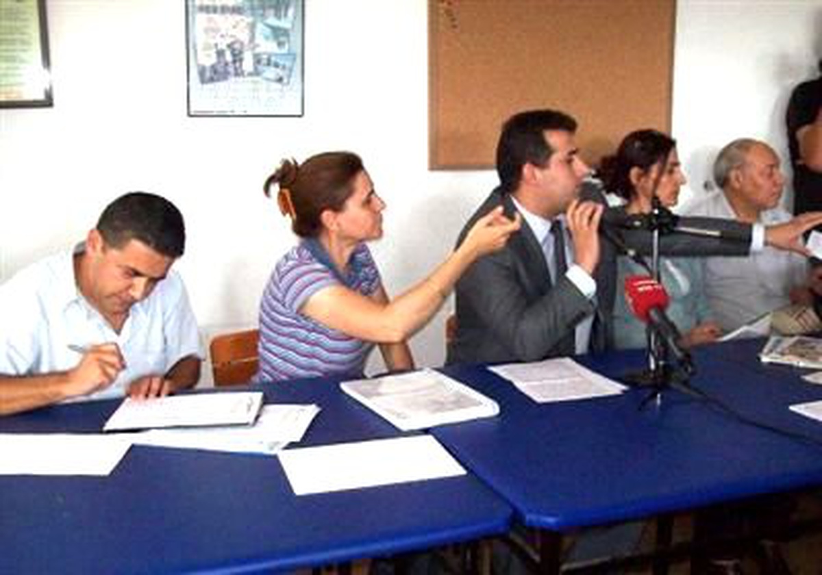 Kızılelma Köyünde Maden İçin ÇED Toplantısı