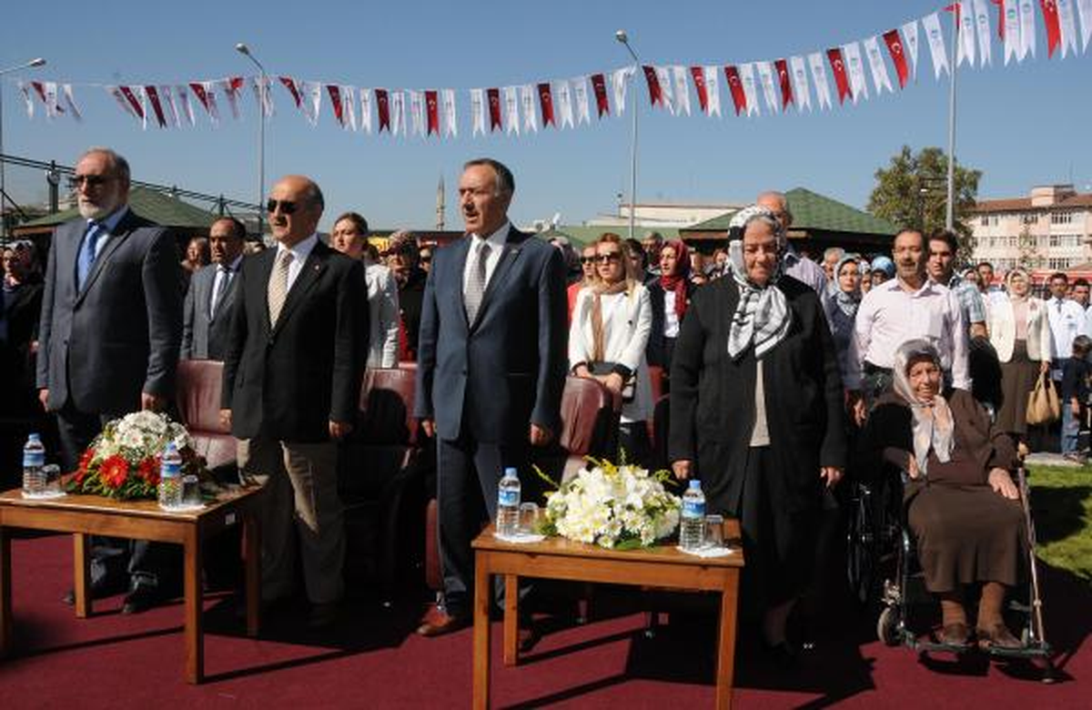 Mesleki Eğitim Merkezine 700 Bin Lira Bağışladı