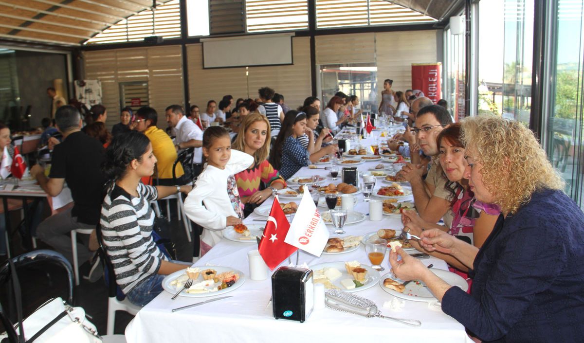 Öğrencilerin Brunch Keyfi