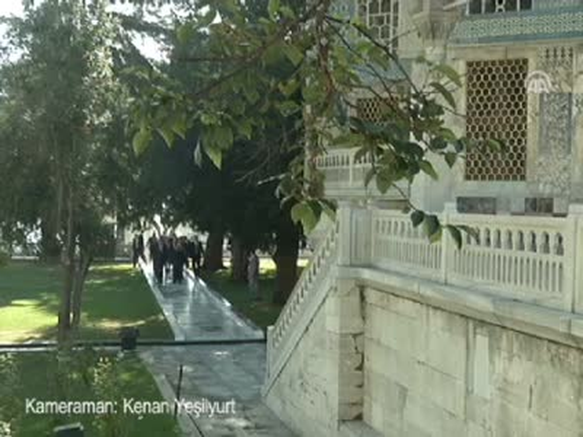 Prens\'in "Muhteşem Süleyman" Merakı