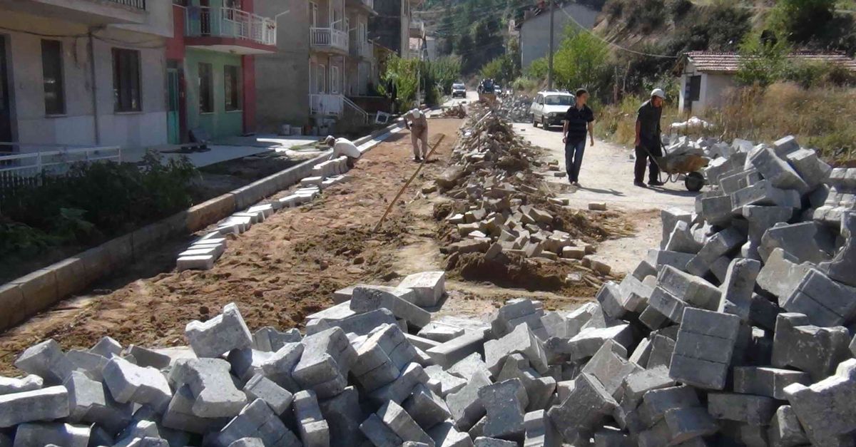 Simav Belediyesi\'nden Modernleşme Çalışması
