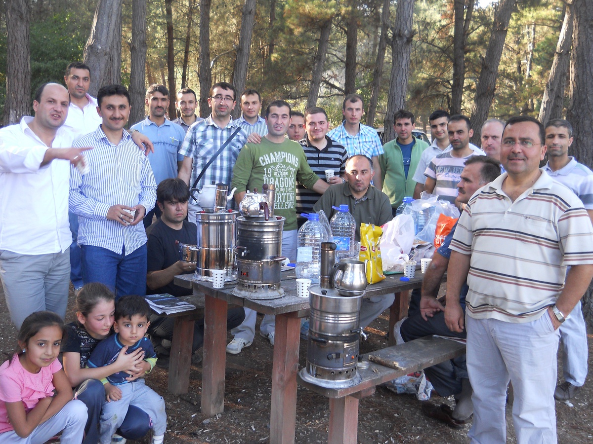 Akyazı Öğretmenleri Piknikle Bir Araya Geldi