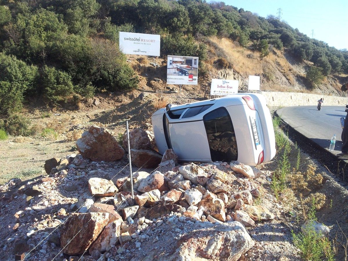 Bodrum\'da Trafik Kazası: 3 Yaralı