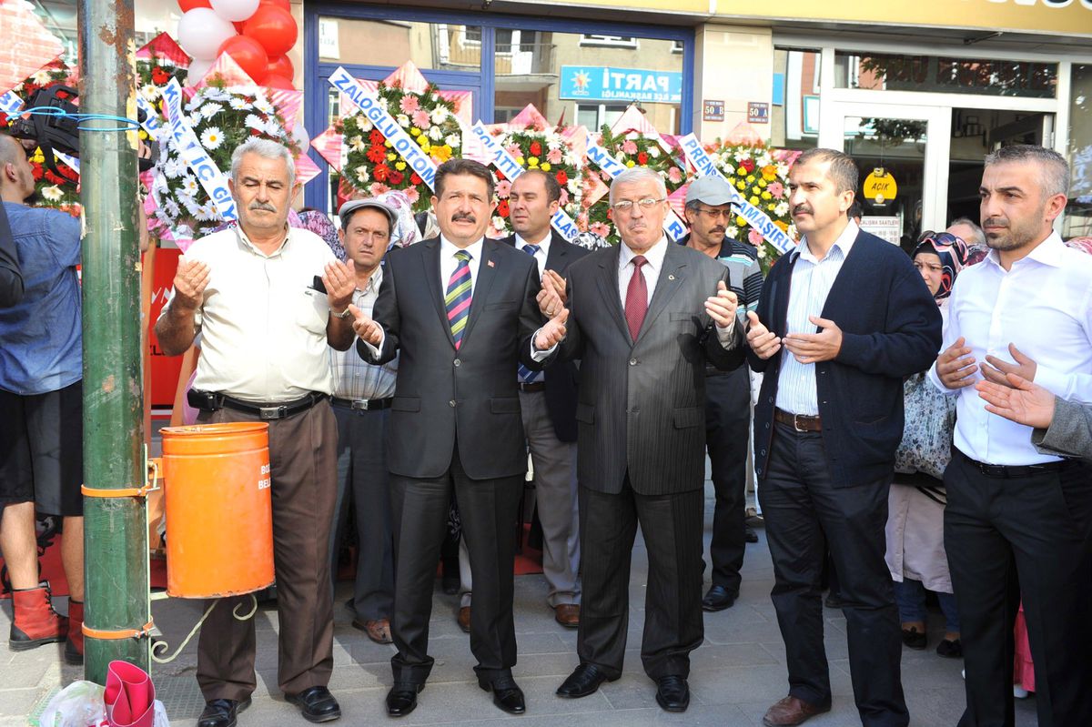 Bozüyük\'e Yeni Alışveriş Merkezi