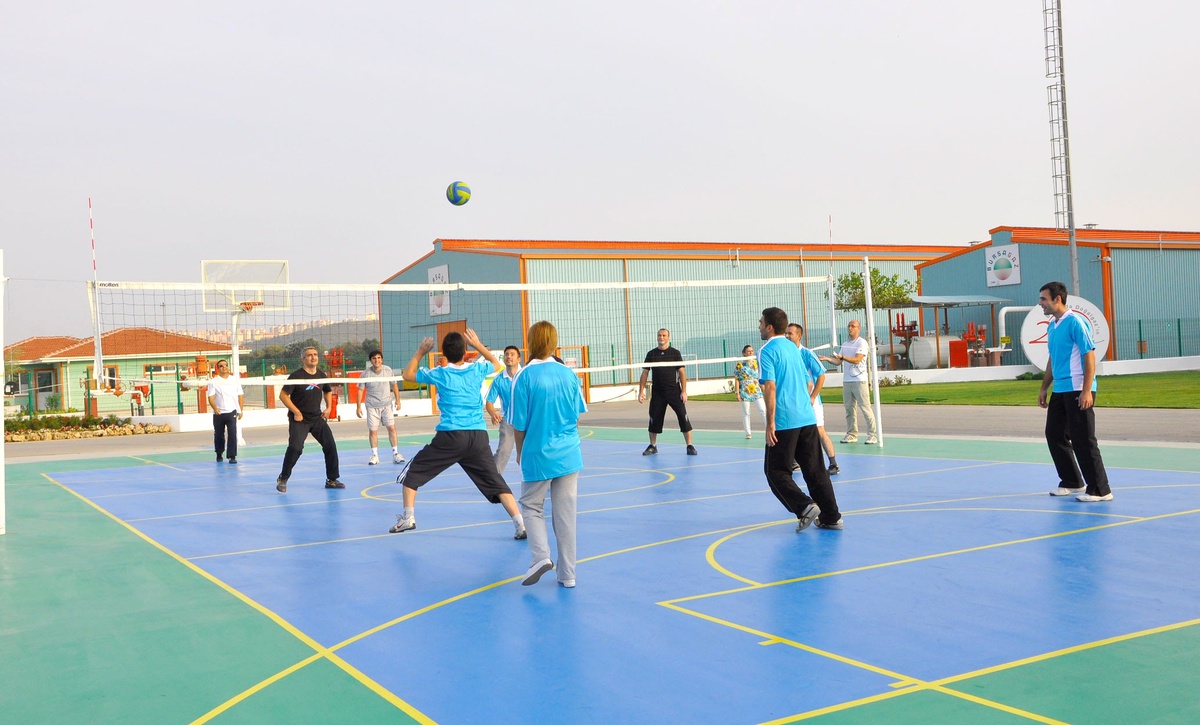 Bursagaz Geleneksel Voleybol Turnuvası Başladı