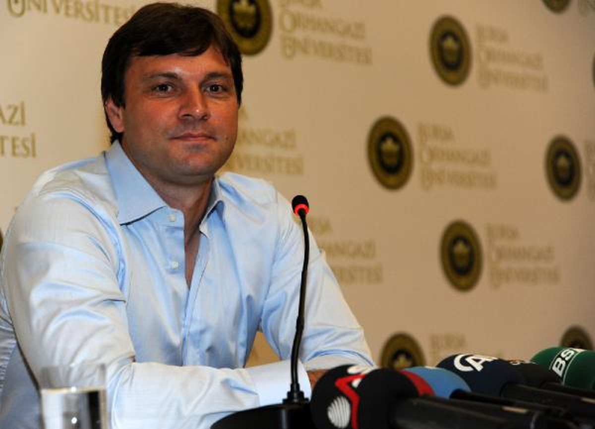 Bursaspor Teknik Direktörü Milli Takımda İstikrardan Yana