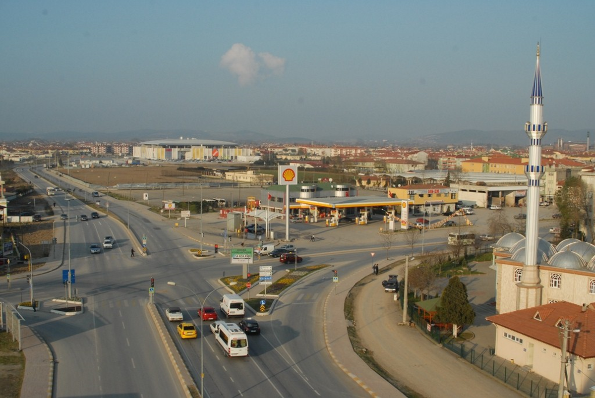 Büyükşehir\'den Serdivan\'a Yeni Kavşak