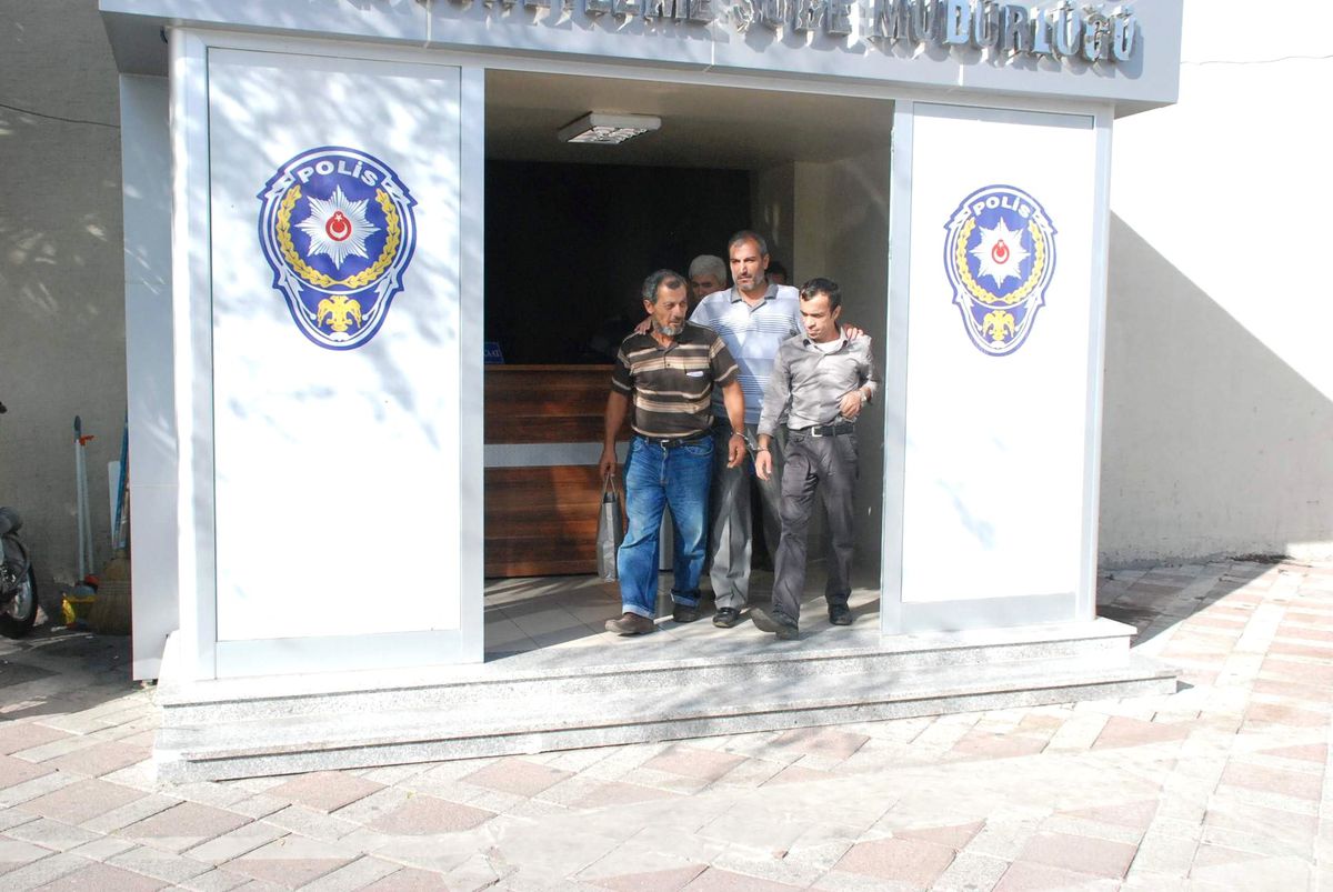 Çeşitli Suçlardan Aranan Üç Şahıs Yakalandı
