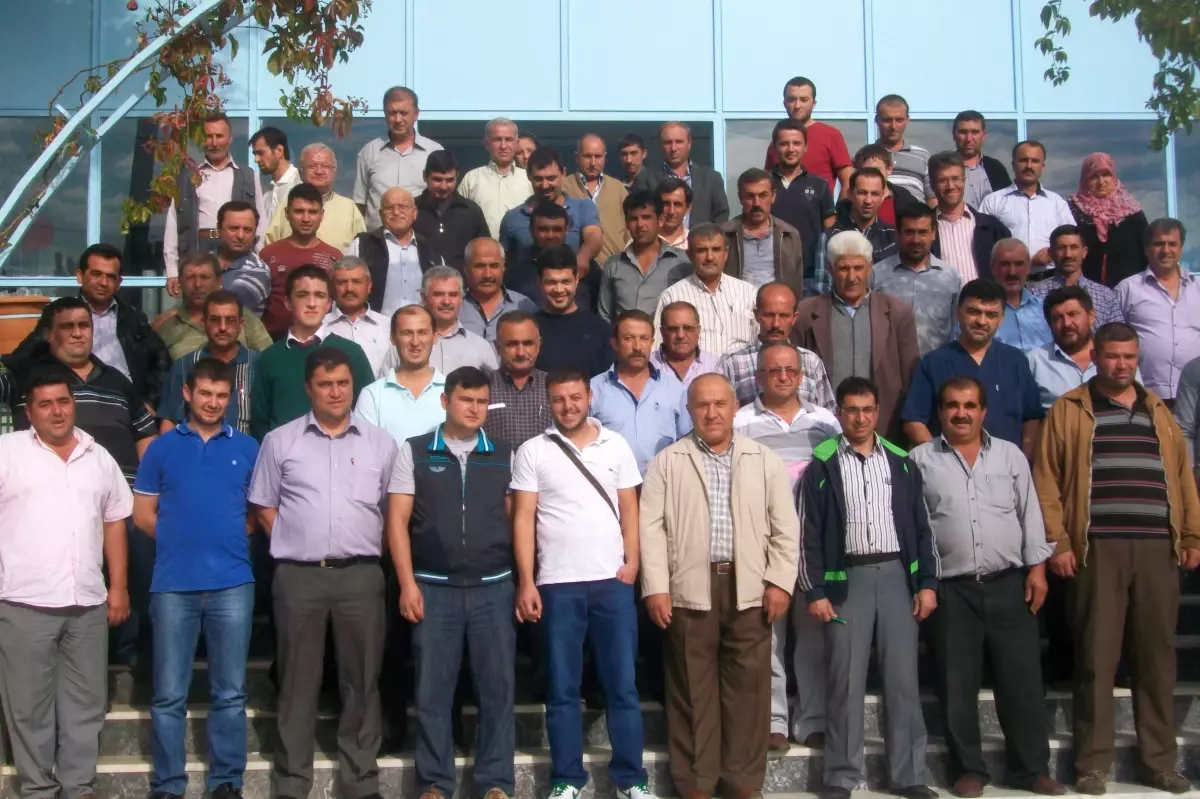 Demirci\'de Hijyen Ortam Semineri Yapıldı