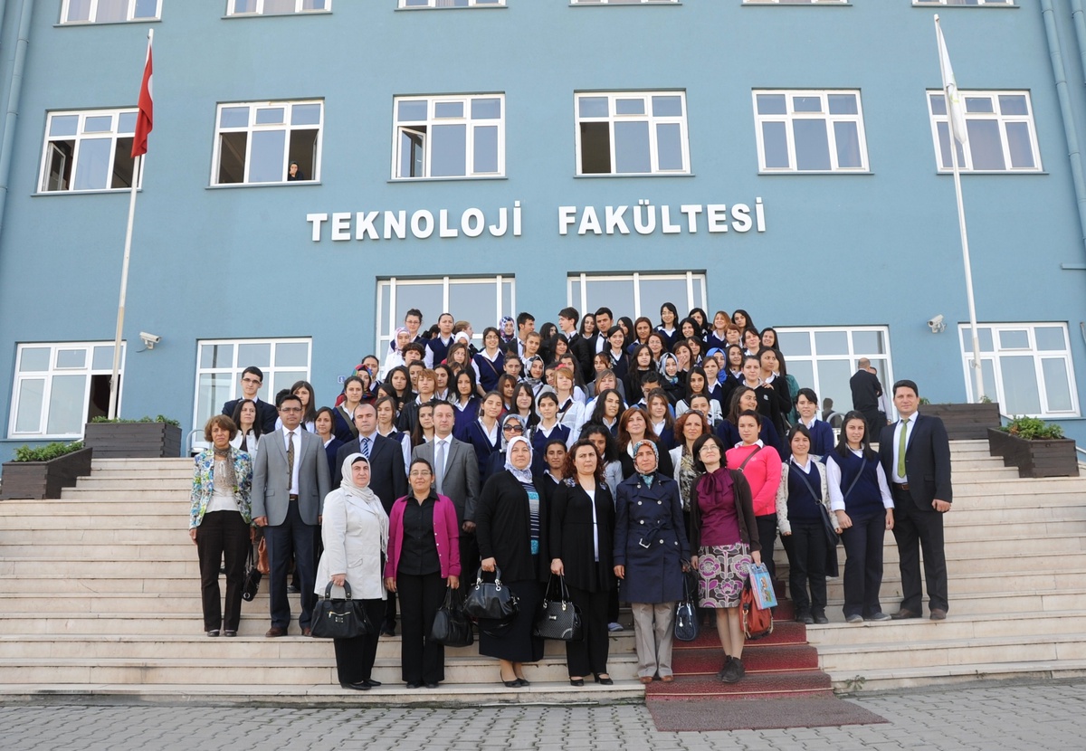 Karabük Kız Teknik ve Meslek Lisesi\'nden Kbü\'ye Ziyaret