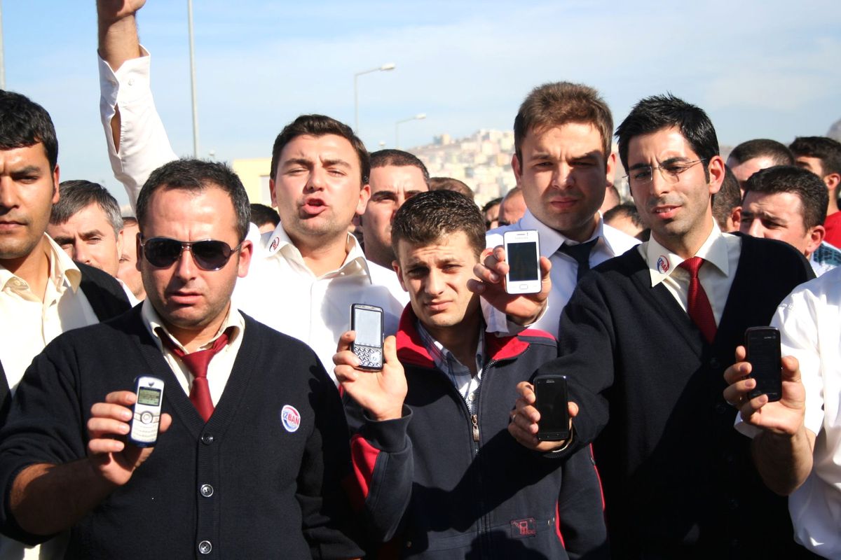 Makinistler Özür Diledi