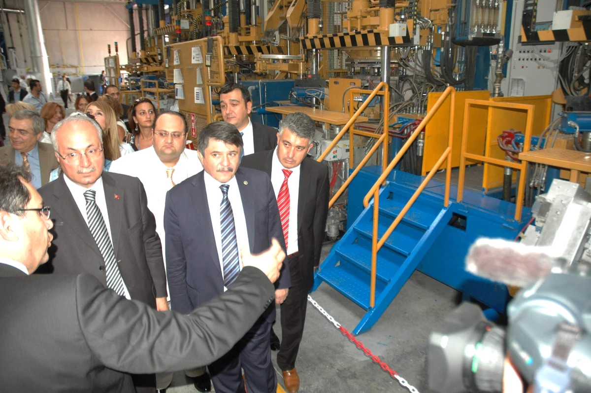 Manisa\'da 45 Milyon Euroluk Jant Fabrikası Açıldı