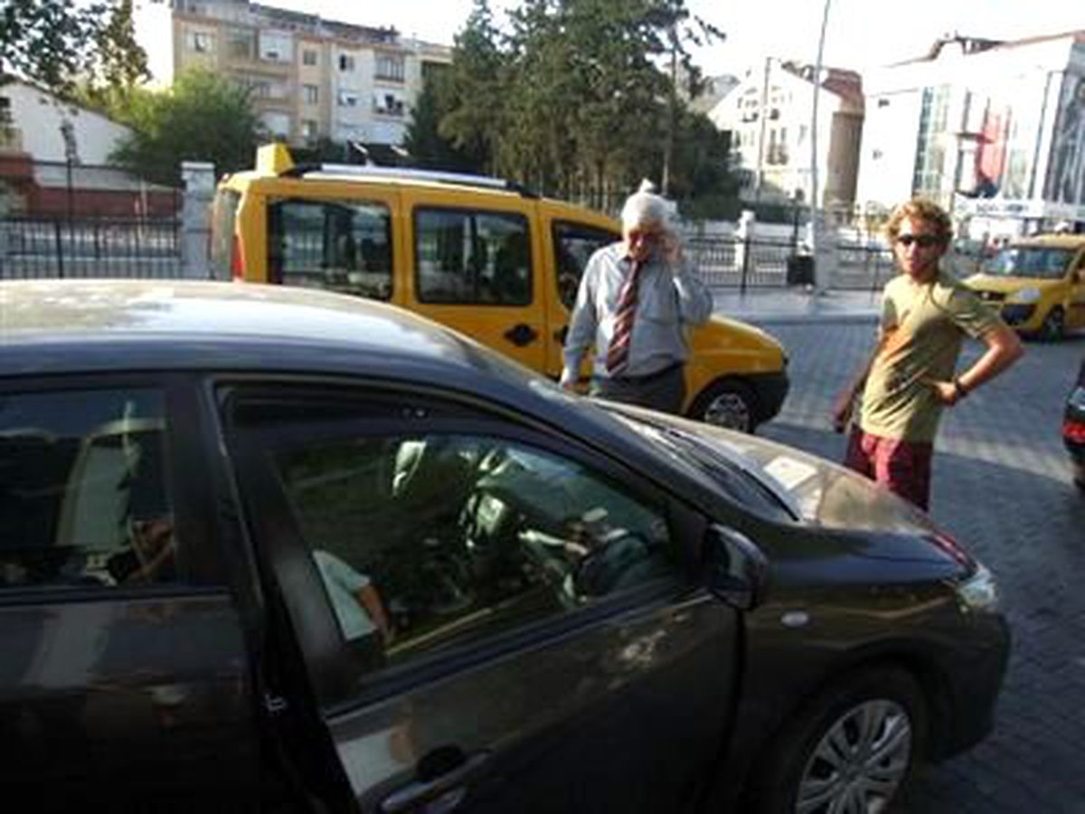 Marmaris Belediye Başkan Yardımcısı Dolandırıldı