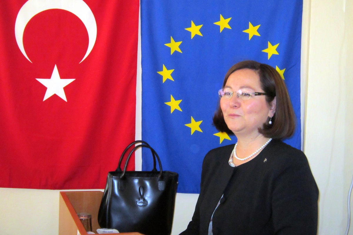 MHP Genel Başkan Yardımcısı Demirel."Bizim Bir Genel Başkanımız, Liderimiz, Bilge Bir İnsanımız...