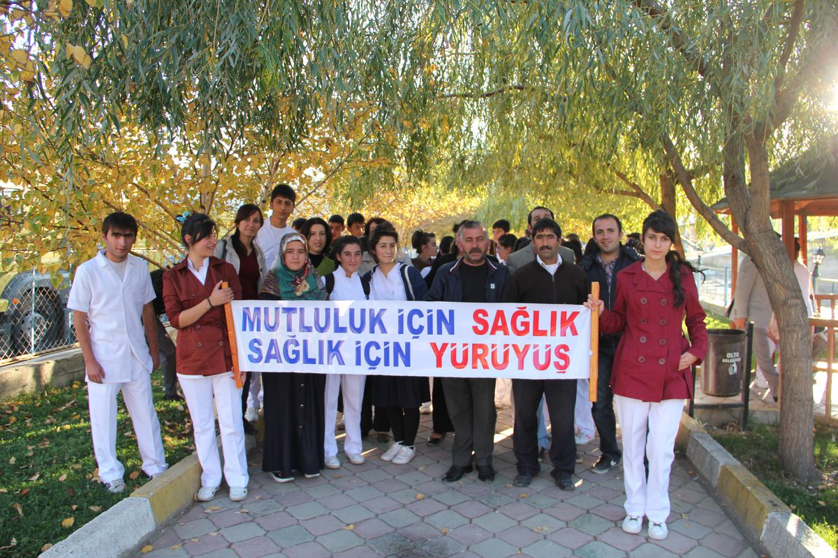 Mutluluk İçin Yürüyün