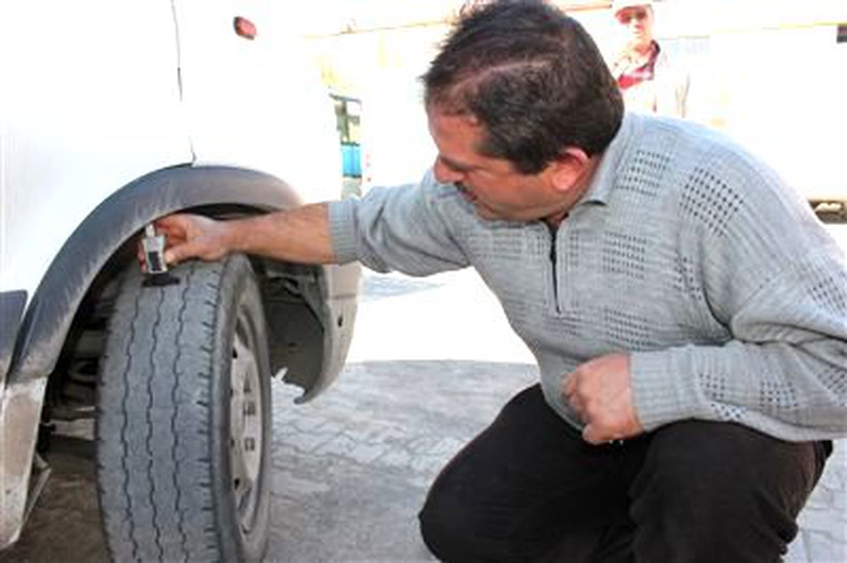 Öğrenci Servis Araçlarının Kontrolleri Devam Ediyor