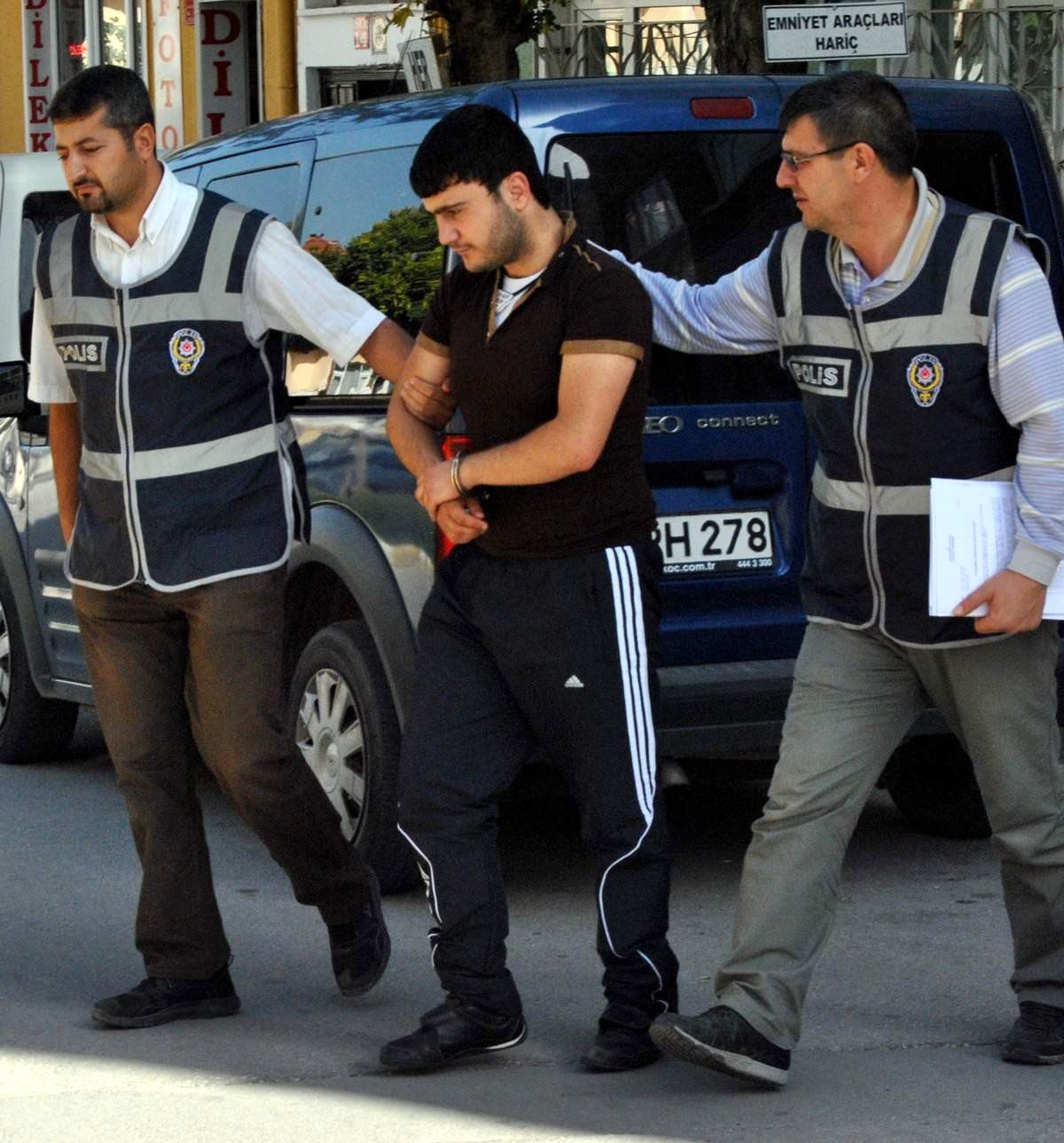 Sendika Binasından Hırsızlığa Teşebbüs Eden Şüpheli Yakalandı