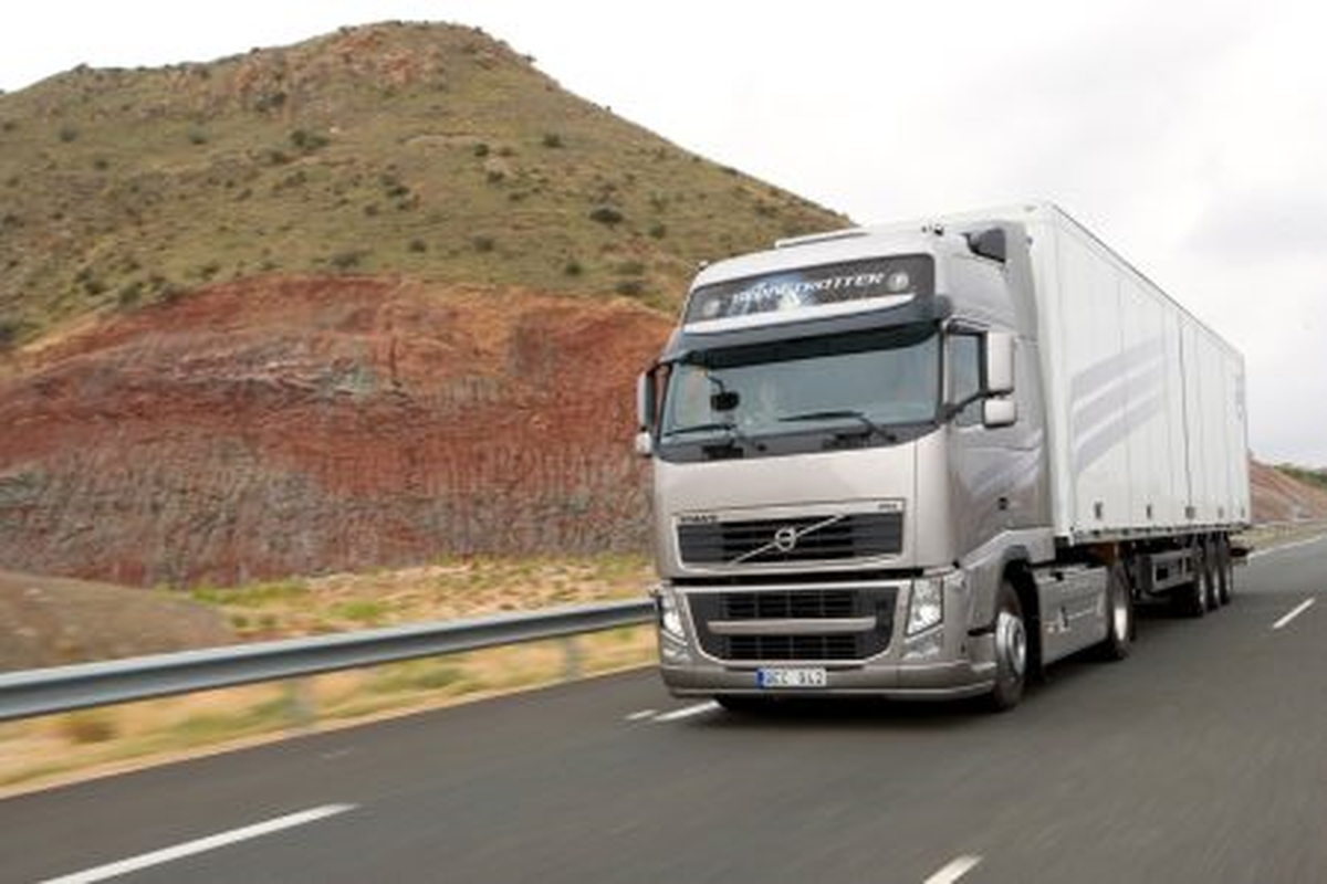Volvo, 100 km\'de 23,88 Litre Başarısını Kutluyor
