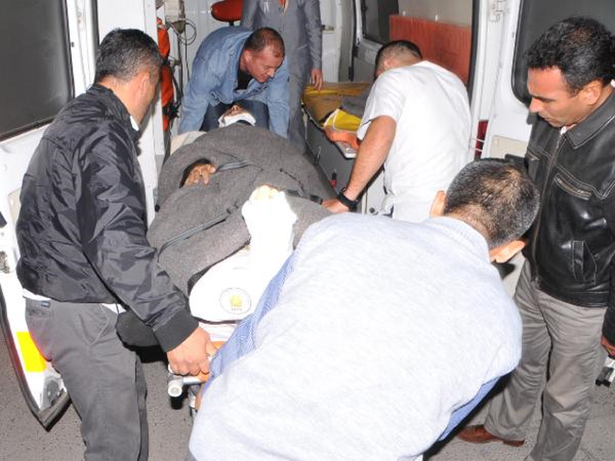 Yaralı Özel Harekat Polisi, Özel Uçakla Konya\'ya Getirildi