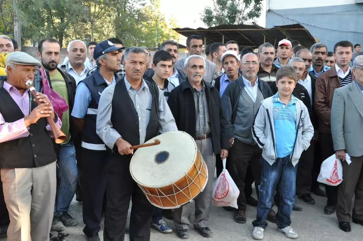 Yerköy Belediyesi Asfalt Çalışmalarına Başlıyor