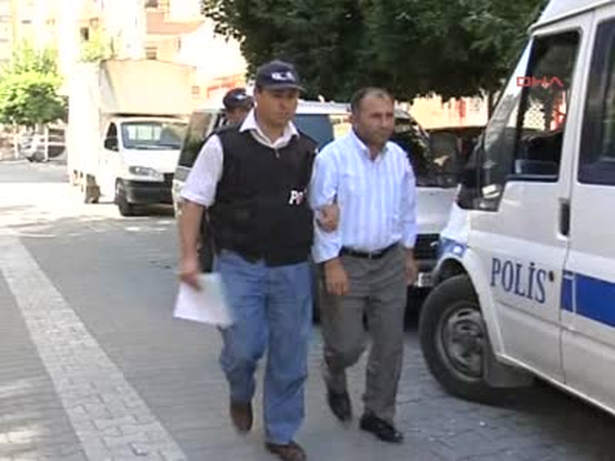 Adana Sgk\'da Rüşvet Operasyonu 4 Gözaltı
