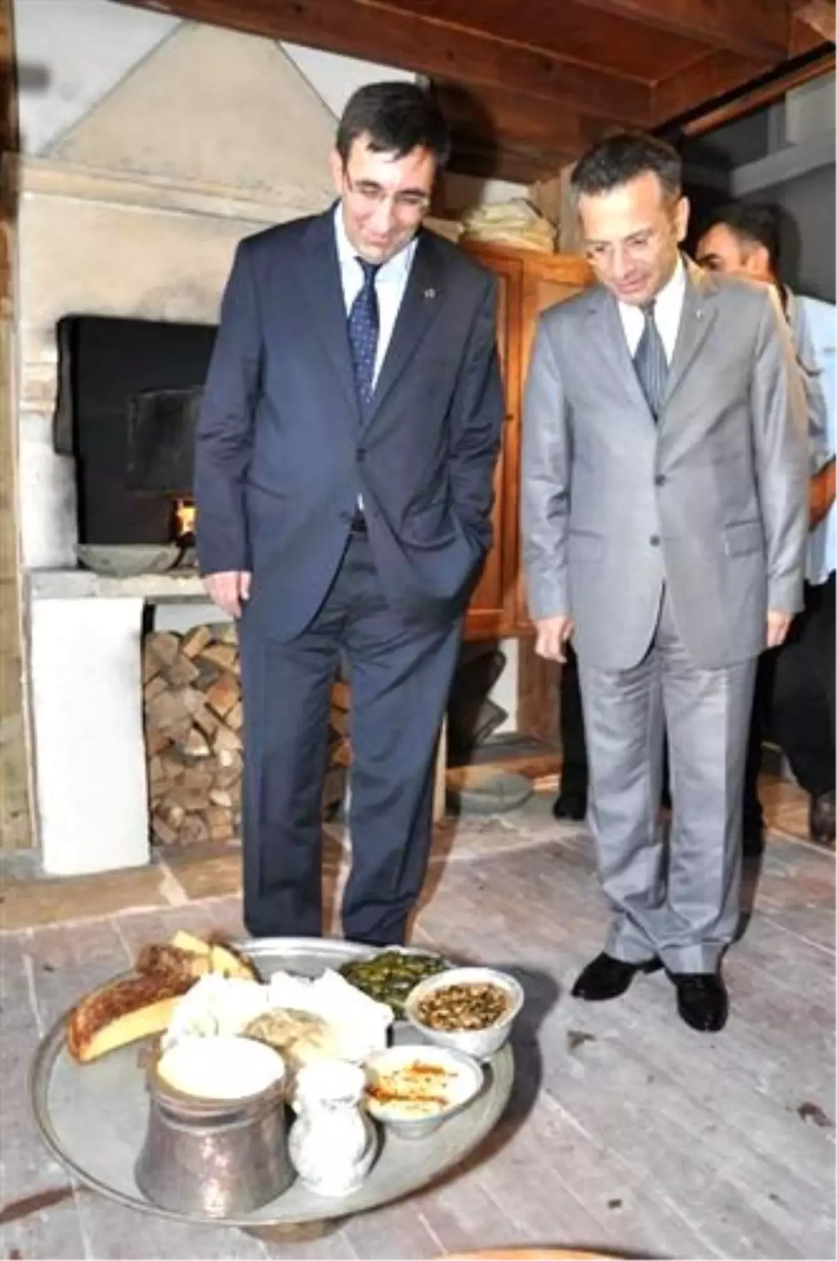 Bakan Yılmaz; Türkiye Bilgi ve Teknolojiye Dayalı Kalkınmayı Gerçekleştirmek Durumunda (2)