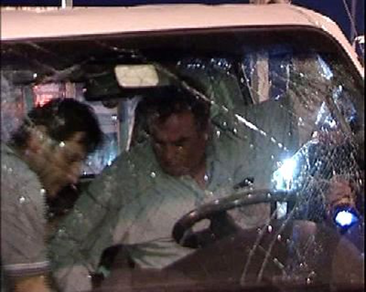 Bayrampaşa\'da Sıkışmalı Trafik Kazası : 3 Yaralı
