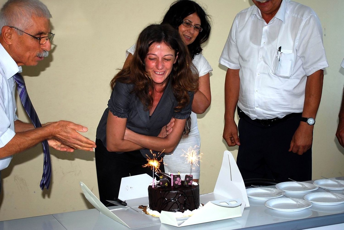 Belediye Personeline Doğum Günü Süprizi