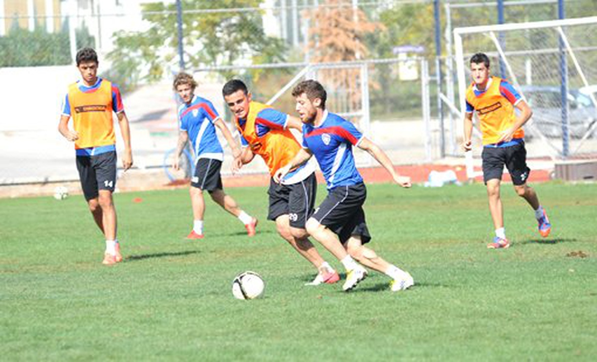 Bucaspor, Kartalspor Maçı Hazırlıklarını Sürdürüyor