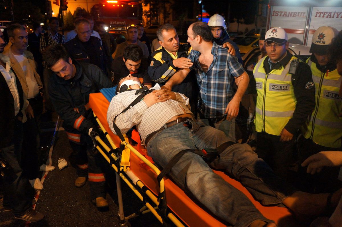 E-5 Karayolunda Trafik Kazası: 3 Yaralı