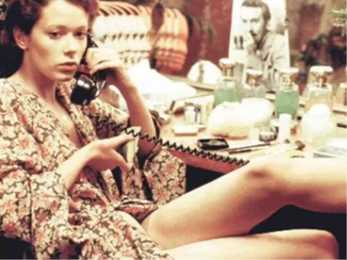 \'Emmanuelle\' Uykusunda Öldü