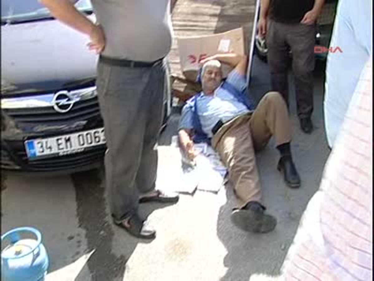 Kafasına Piknik Tüpü Düştü