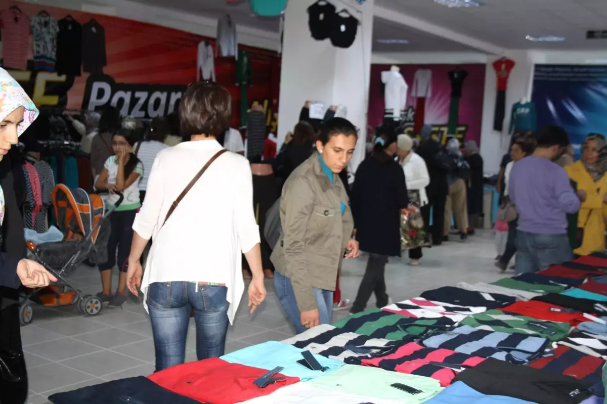 Köşk Mahallesi\'nde Sosyete Pazarı Açıldı