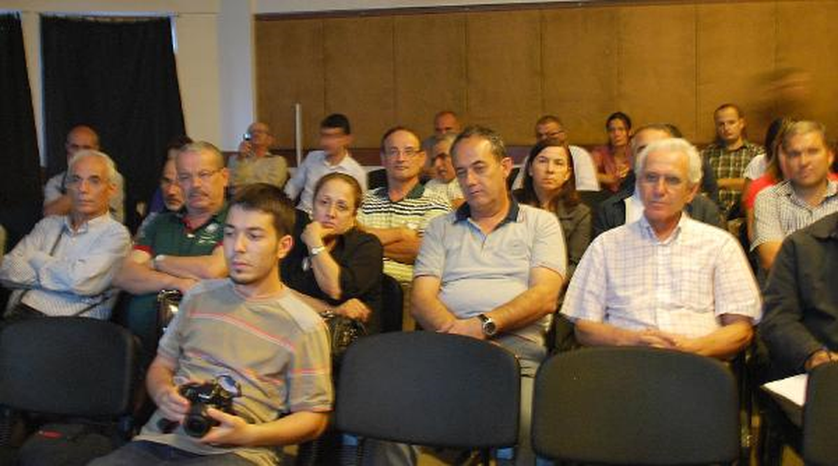 Marmara\'da Deprem, Ege\'de Tsunami Uyarısı