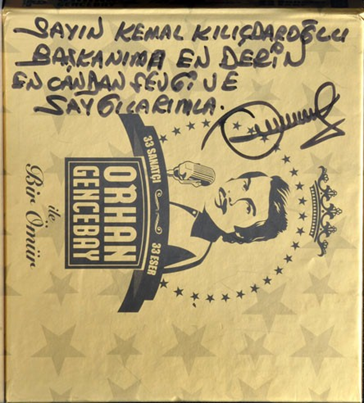 Orhan Gencebay\'dan Kılıçdaroğlu\'na Bir Ömrün Albümü