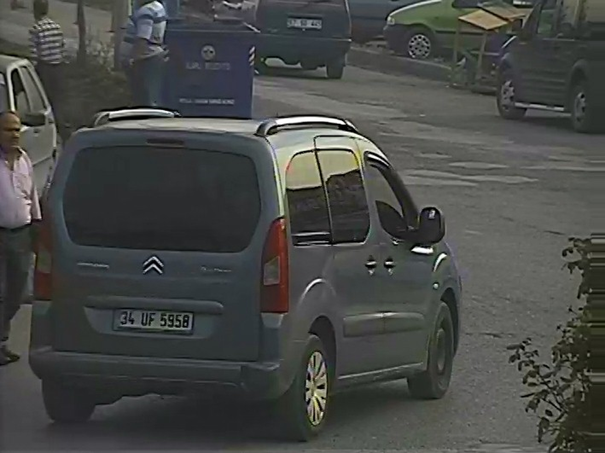 Piyasaya Sahte Para Süren Kişiler Güvenlik Kameralarında