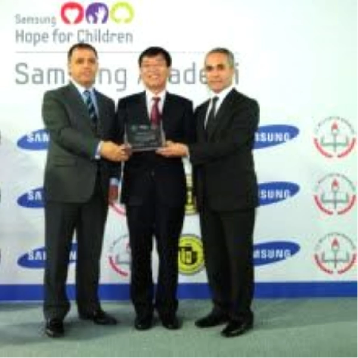 Samsung\'dan eğitime destek