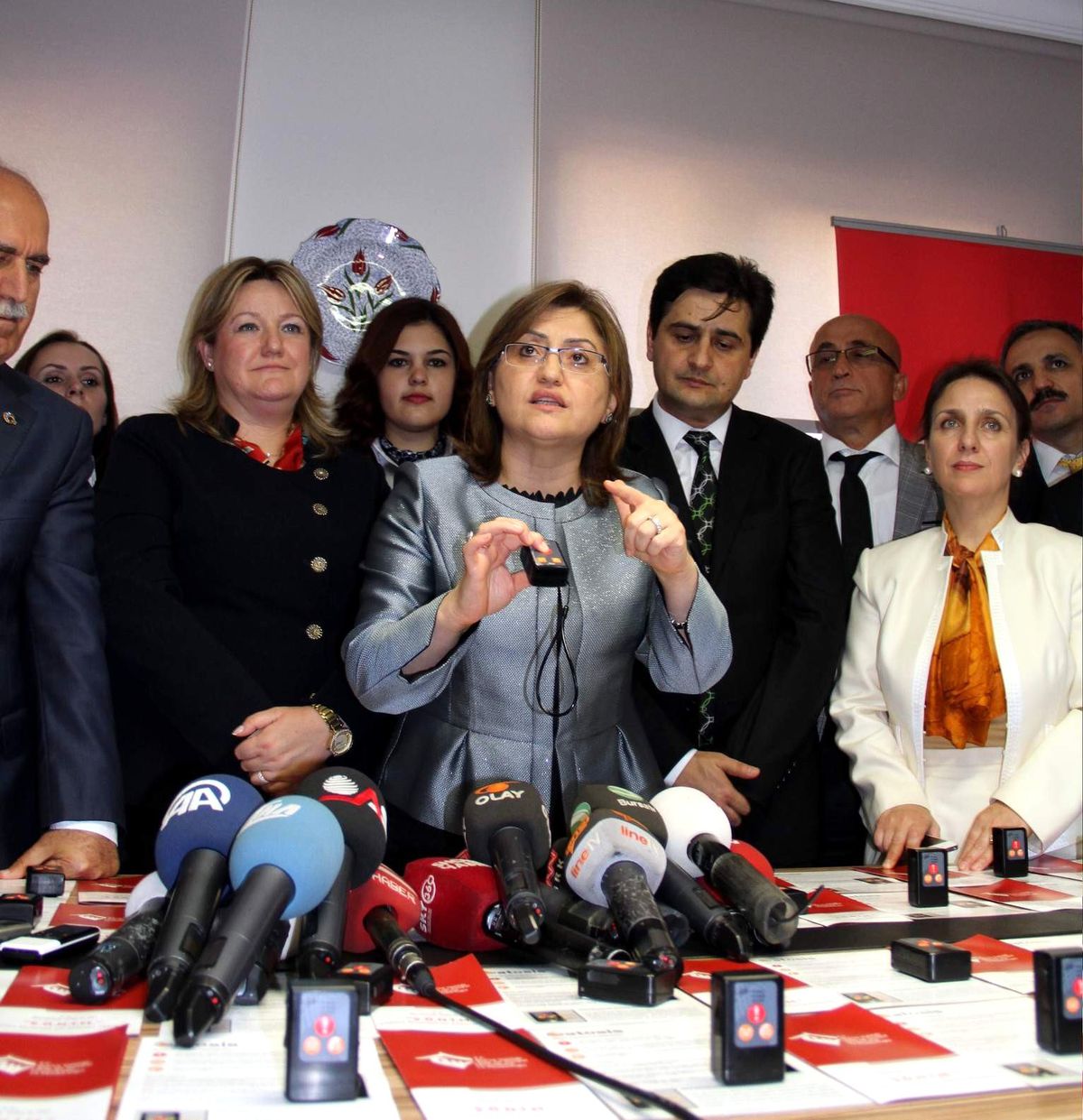 Türkiye\'nin İlk Şiddeti Önleme Merkezini Bakan Şahin Açtı
