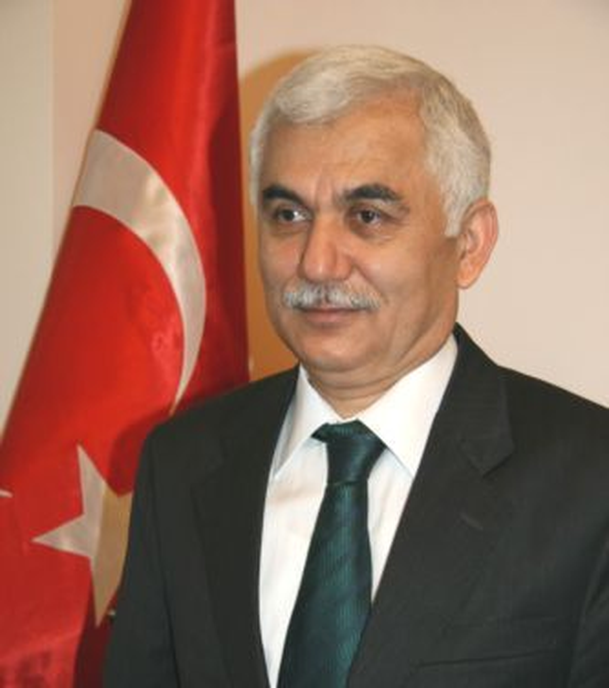 Vali Alimoğlu\'ndan Spora Destek