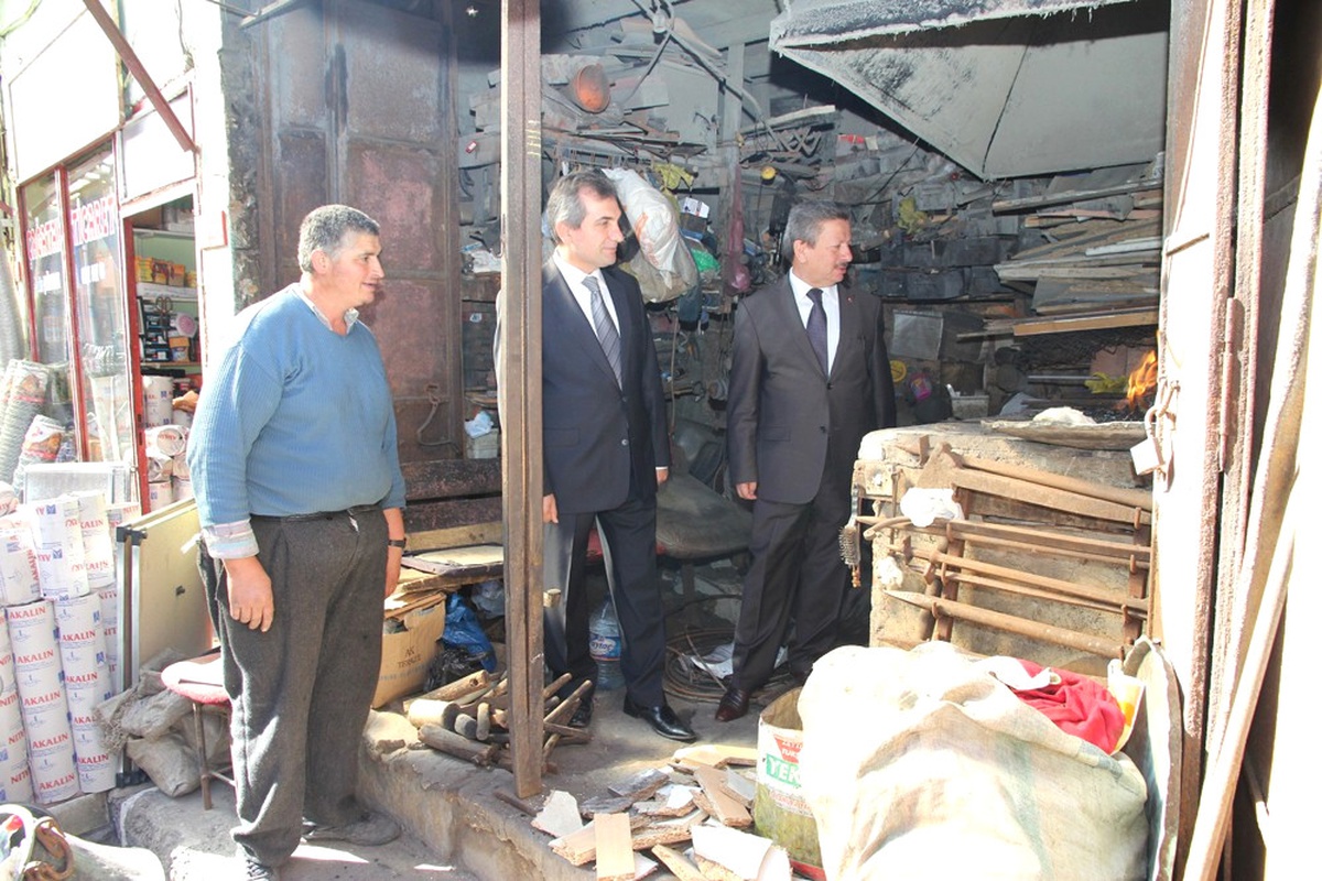 Yozgat Valisi Yazıcı Esnaf Ziyaretinde Bulundu