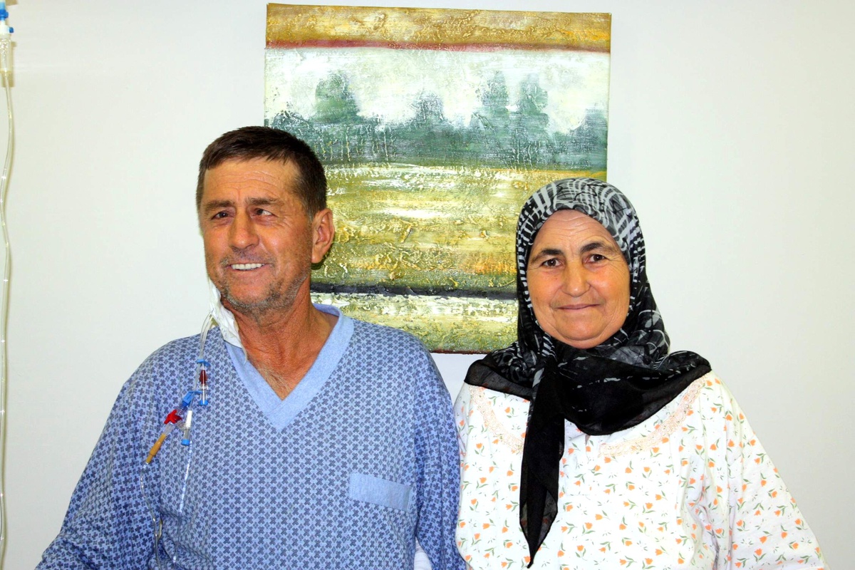 40 Yıllık Eşinin Böbreğiyle Hayata Tutundu