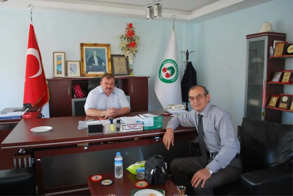 AK Parti Merkez İlçe Başkanı Sarıkaya'dan Başkan Torun'a Ziyaret