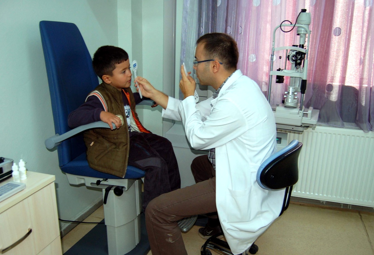 Anaokulu Öğrencileri Göz Taramasından Geçti