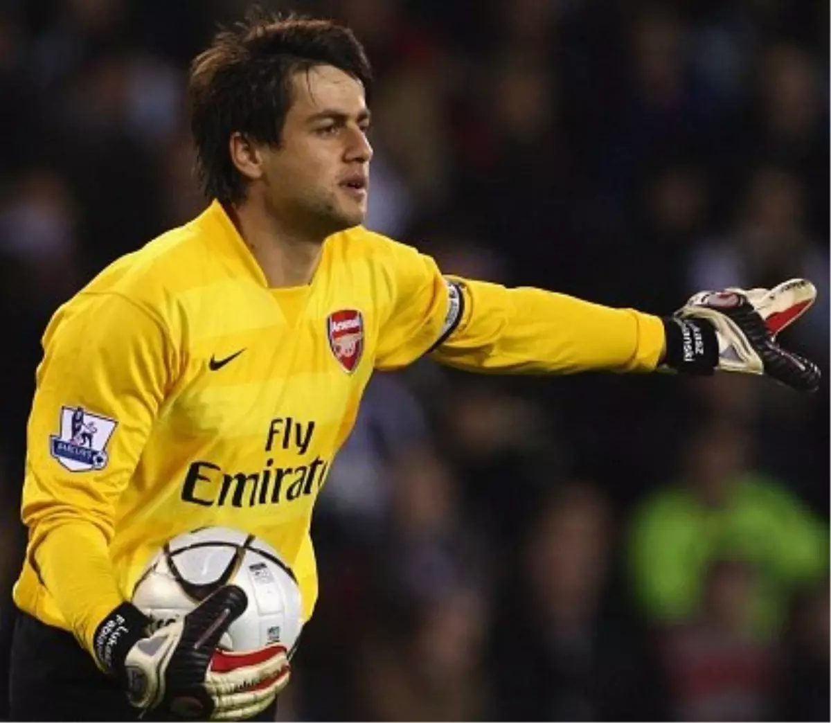 Arsenal\'in Kalecisi Fabianski, 3 Ay Sahalardan Uzak Kalacak