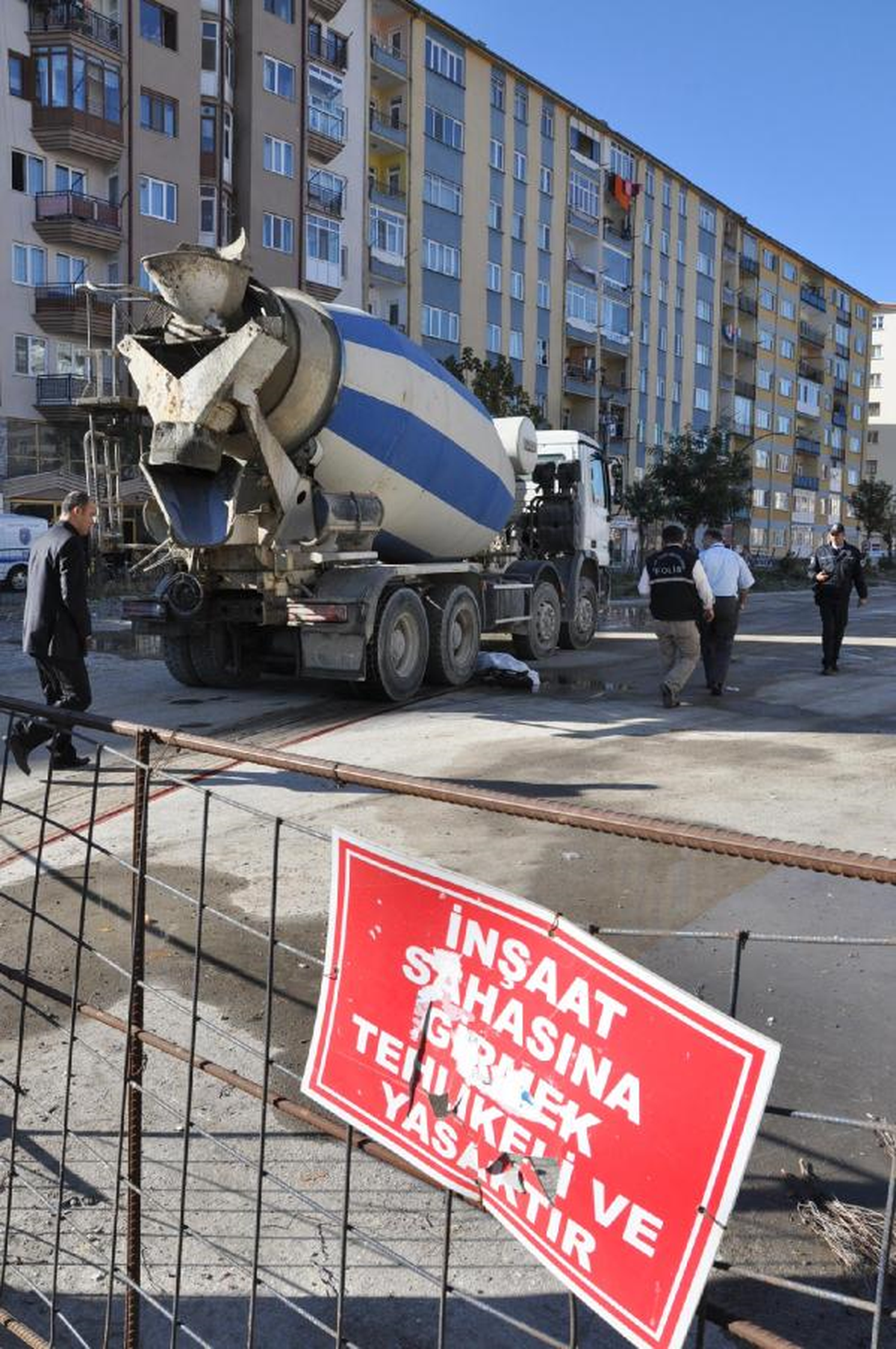 Beton Mikserinin Çarptığı Kadın Öldü