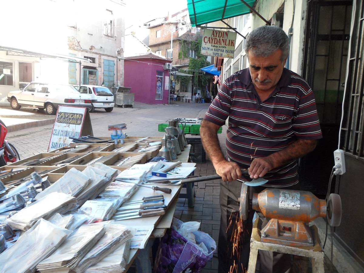 Bileycilerin Yüzleri Sadece Kurban Bayramı\'nda Gülüyor