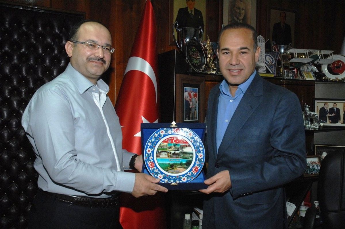 Ceyhan Merkez Vaizi Murathan Aksoy\'dan Başkan Sözlü\'ye Veda Ziyareti