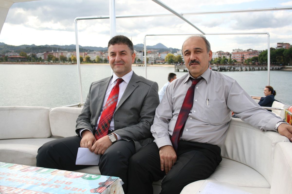 Dalgıç Olabilmek İçin Serin Sularda Kulaç Attılar