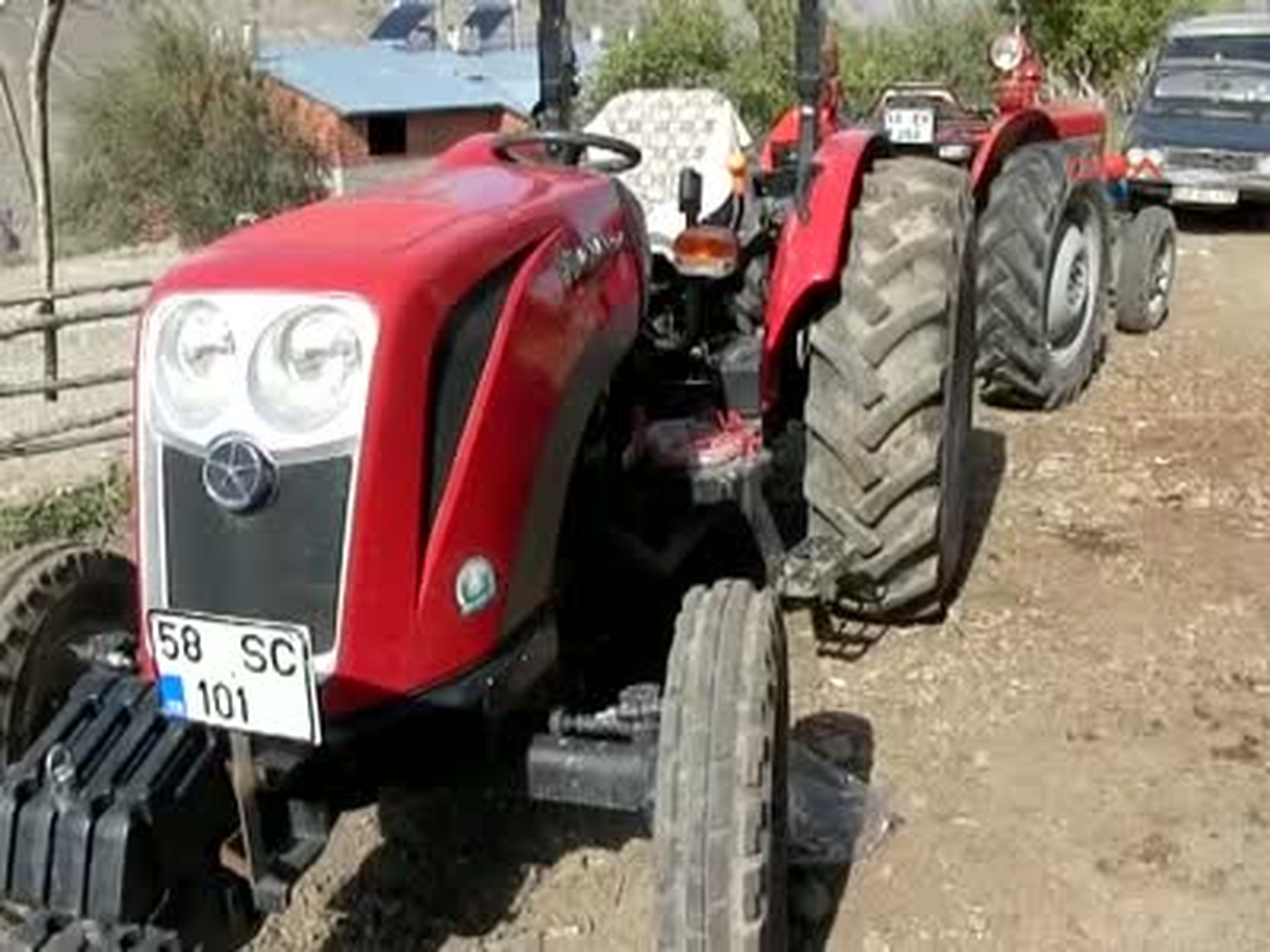 İki Traktörün Arasında Kalarak Can Verdi